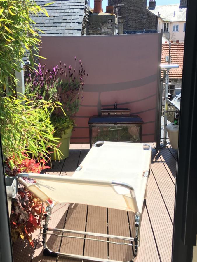 Duplex 52M2 Hyper Centre, Petite Terrasse Exposee Sud Dieppe Exterior photo